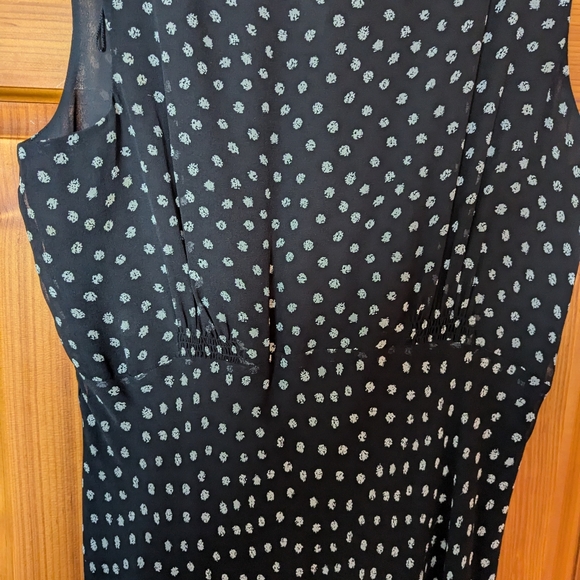 Talbots silk dress. - Picture 2 of 7